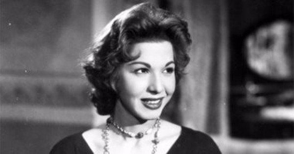 سامية جمال حرمت نفسها من الإحتفال بالعيد طوال حياتها بسبب هذا الحادث.. إليكم التفاصيل