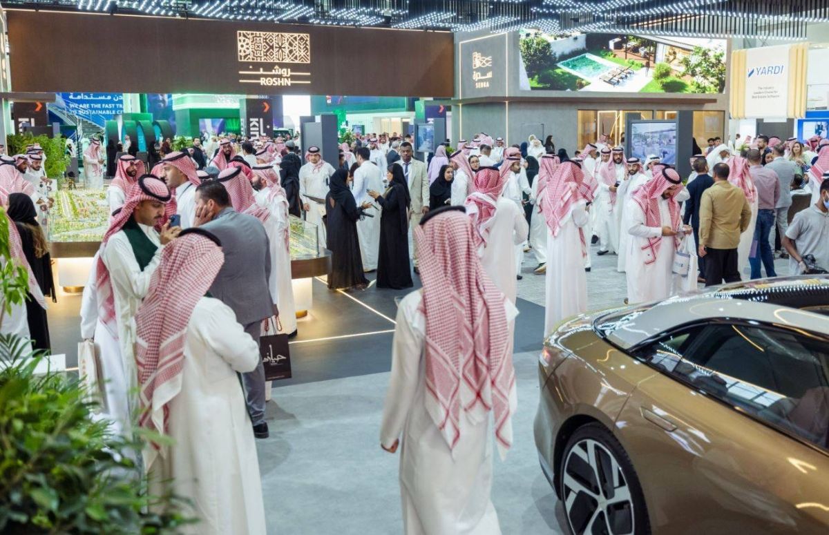 روشن أفضل أماكن العمل في المملكة لعام 2023