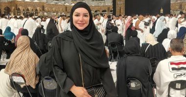 إنجى علاء بعد العمرة: الفترة اللى فاتت مكانتش سهلة وربنا ينور بصيرتنا