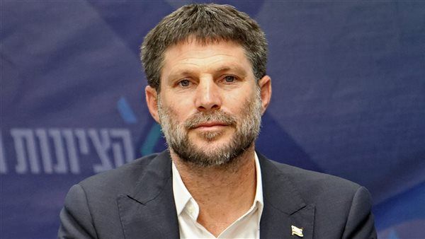 مسؤول إسرائيلي يخالف سياسات نتنياهو ويطالب بحل إنساني لغزة