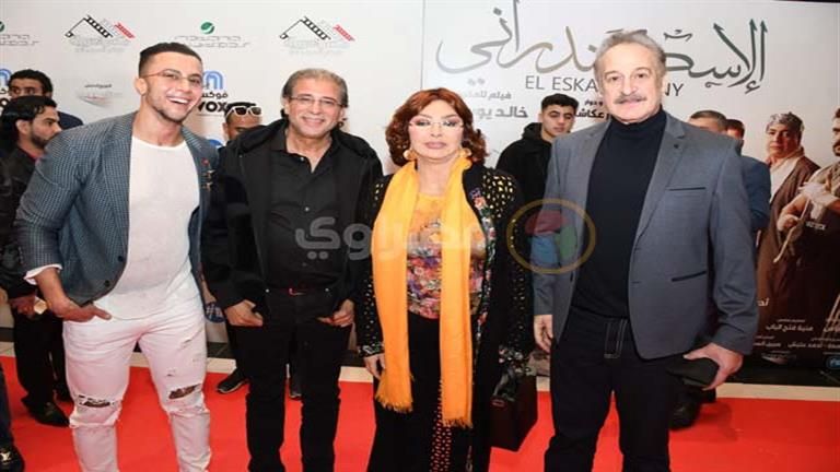 50 صورة من العرض الخاص لفيلم "الإسكندراني" بحضور سياسيين وكتاب