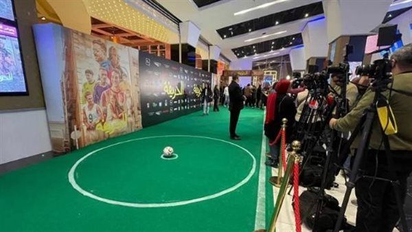 ريد كاربت جرين لفيلم الحريفة فى العرض الخاص لتتناسب مع أجواء العنل