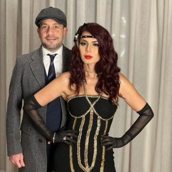 نجلاء بدر بإطلالة تعود لعام 1920 إحتفالاً برأس السنة 2024