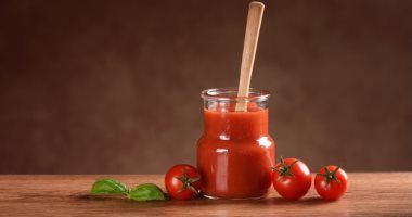 الكاتشب ولا المستردة.. أيهما أفضل لصحتك وما الشروط؟