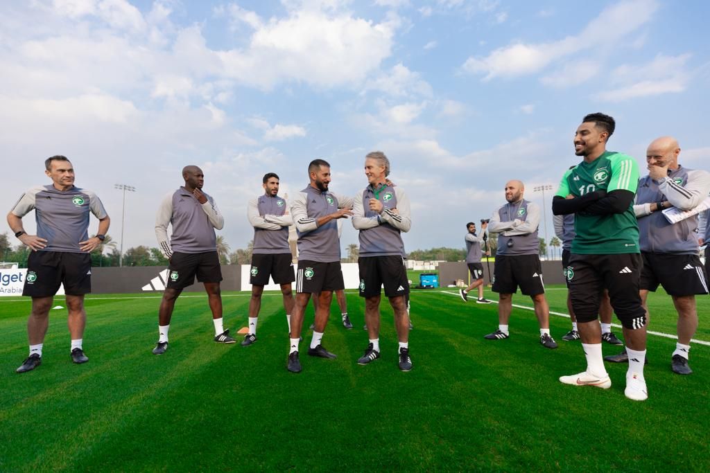 على ملعب الوكرة القطري.. الأخضر يختتم استعداده لمواجهة لبنان