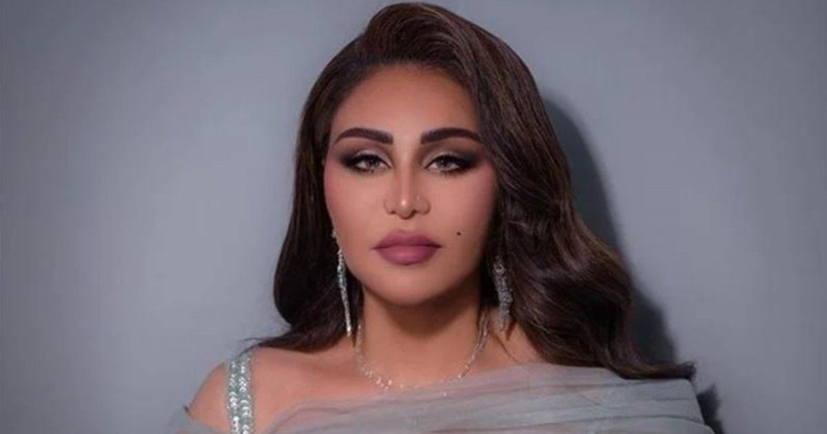 هكذا تصرّفت أحلام مع معجب ألقى التحية عليها-بالفيديو