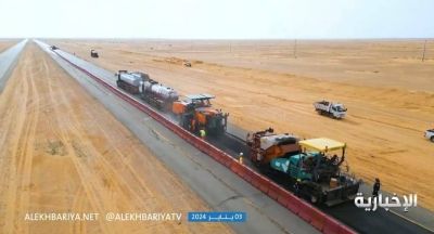 تراند اليوم : بالفيديو: هيئة "الطرق" تكشف عن استخدام معدات حديثة لكشط الأسفلت بالمياه