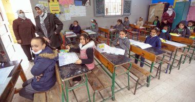 قانون التعليم يشترط الإعلان عن وظائف المعلمين قبل شغلها