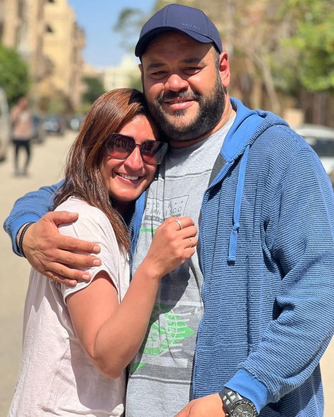 محمد ممدوح يحتفى بعيد ميلاد أخته مي: يا رب سنة حلوة عليكى يا صديقتى وأستاذتى