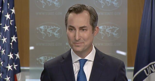 أمريكا وفرنسا تتّفقان على اتخاذ خطوات لتجنب توسع الحرب في الشرق الأوسط