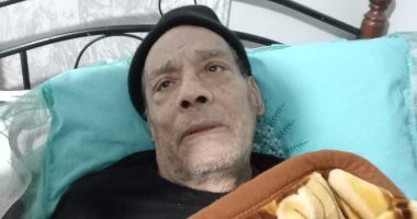 حلمي بكر يطمئن جمهوره على صحته ويتوعد المسيئين لزوجته بالملاحقة القانونية