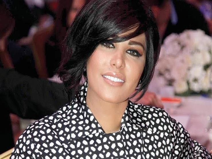 شمس الكويتية تفتح النار على منتقديها:" كم كلب ينبح حول القافلة"