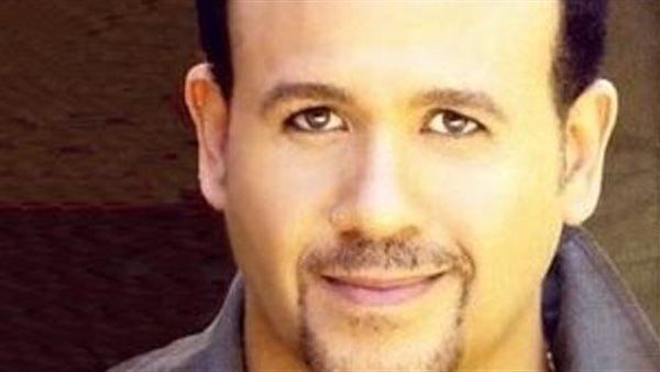 كاسيت 90| مراحل نجاح هشام عباس الذهبية في التسعينيات