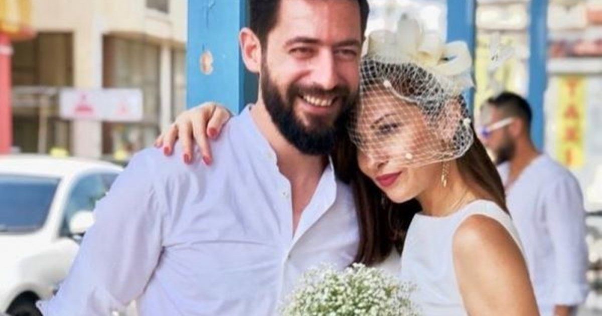 برومانسية طاغية .. هكذا هنأ إيلي متري زوجته بعيد ميلادها-بالصور