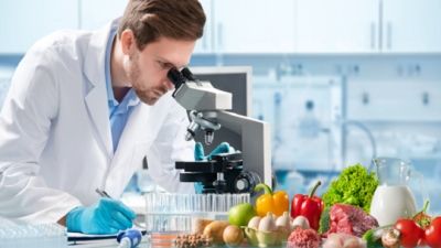 تراند اليوم : تفسد في اليوم التالي.. الكشف عن 5 أطعمة ينبغي تناولها بعد تحضيرها مباشرة لتجنب الإصابة بالمرض!