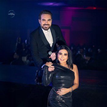 وائل جسار يعبر عن محبته لزوجته التي سهرت معه في حفله برأس السنة في مصر-بالصور والفيديو