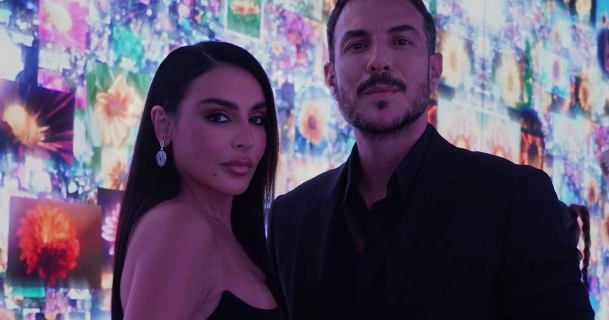 باسل خياط وزوجته يستقبلان العام الجديد بمقطع فيديو رومانسي للغاية