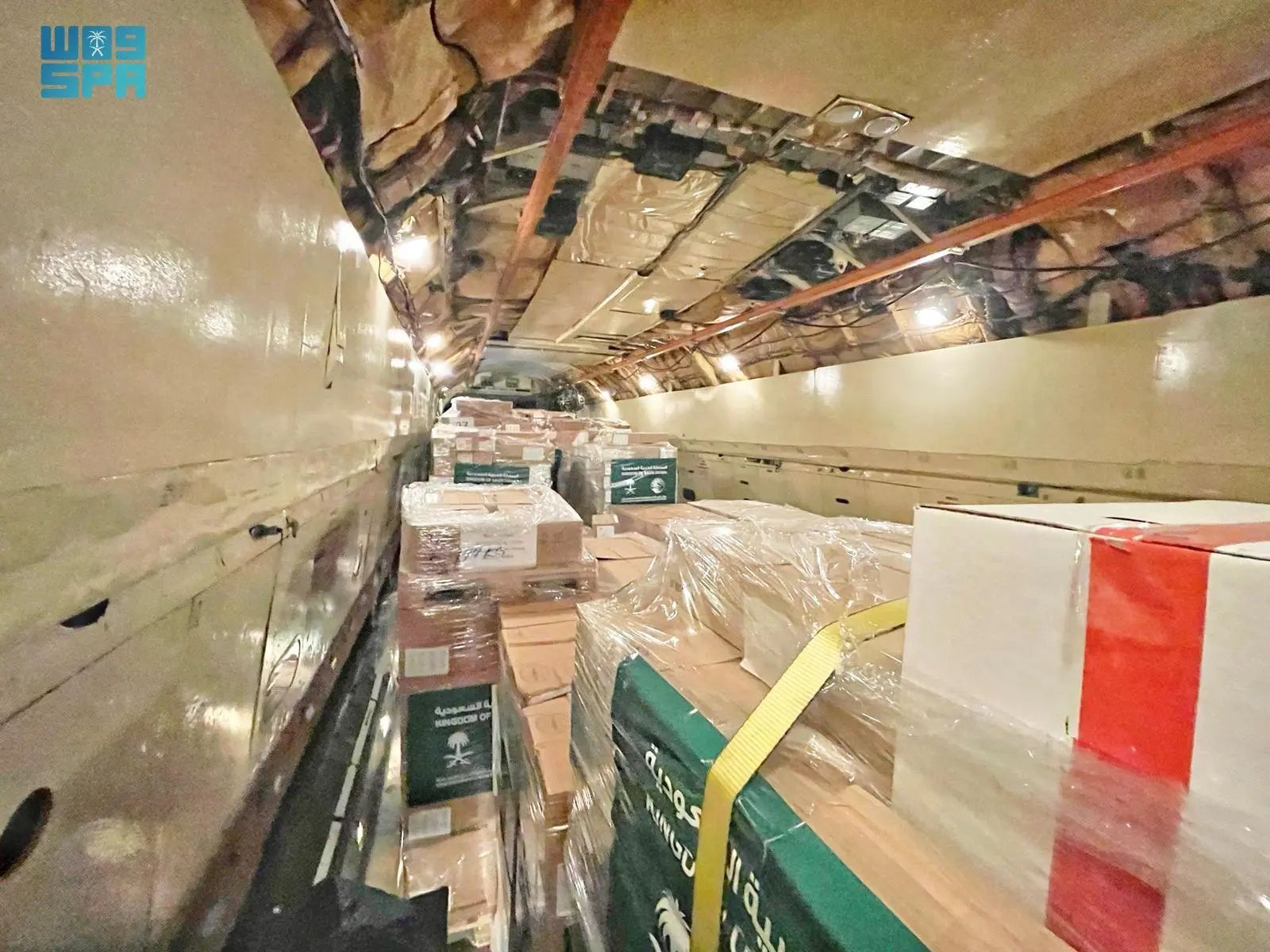 مغادرة الطائرة السعودية الـ 37 لإغاثة الشعب الفلسطيني في غزة