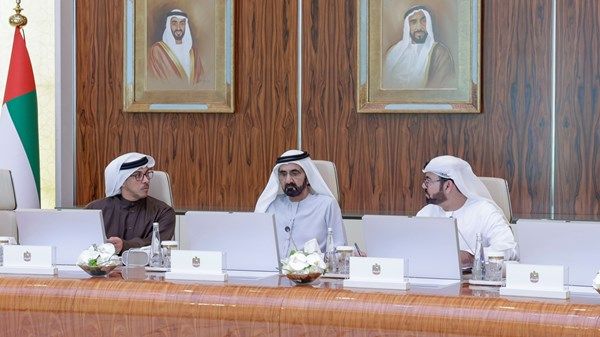 محمد بن راشد يستعرض إنجازات وحصاد مجلس الوزراء لعام 2023