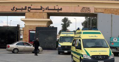 إدخال دفعة مساعدات ومواد إغاثية جديدة لغزة عبر معبر رفح