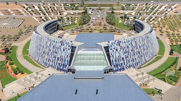 جامعة الإمارات تطلق مشاريع بحثية خضراء لتعزيز الاستدامة ومواجهة التغير المناخي