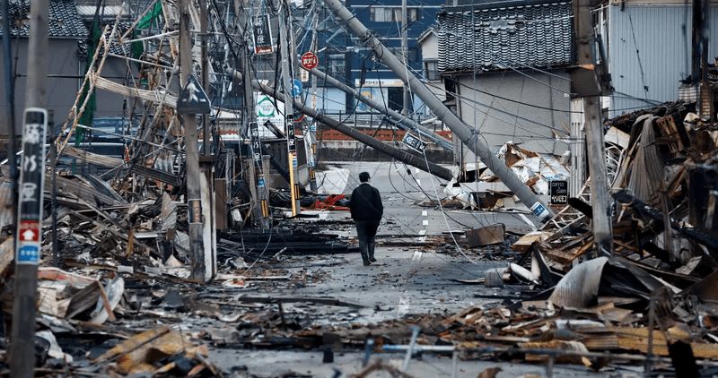 ارتفاع حصيلة ضحايا زلزال اليابان إلى 326 قتيلا ومفقودا