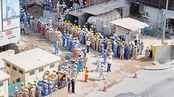 %98.8 من القوى العاملة تتمتع بمنظومة حماية الأجور