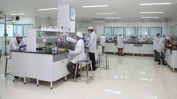 الهند تأمر بوضع معايير جديدة لتصنيع الأدوية