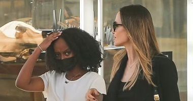 أنجلينا جولي بصحبة ابنتها زهراء فى بيفرلى هيلز