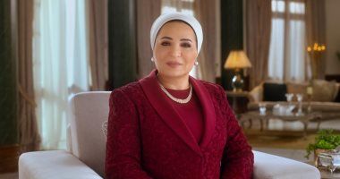 السيدة انتصار السيسى تهنئ الشعب المصرى بمناسبة احتفالات عيد الميلاد المجيد