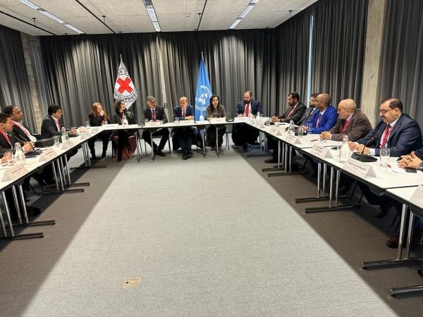 رابطة حقوقية تندد بعرقلة مليشيا الحوثي مفاوضات الإفراج عن الأسرى والمختطفين