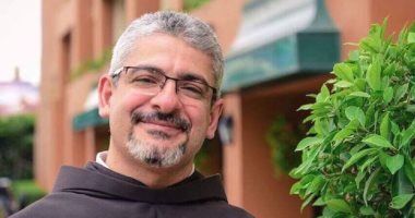 الأب بطرس دانيال: المسرح الكنسى حالة وعى وتفريغ طاقات للشباب