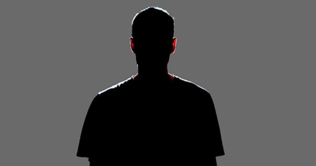 فنان عالمي يكشف إصابته بسرطان في الدماغ