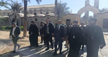 سكرتير محافظة الجيزة يزور مطرانية أطفيح للتهنئة بعيد الميلاد المجيد