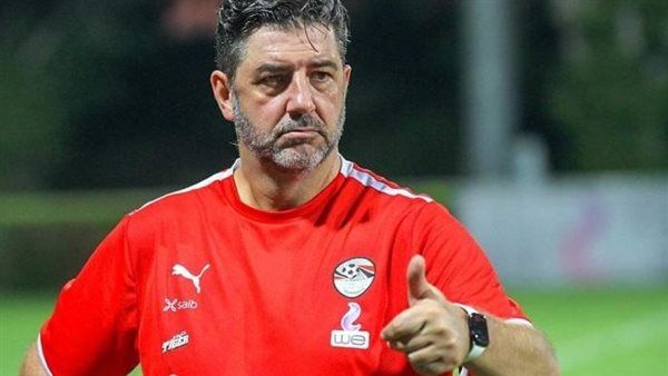 فيتوريا يكشف طموحات المنتخب المصري في أمم إفريقيا