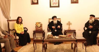 نائب محافظ الجيزة تزور مطرانية أكتوبر وأوسيم للتهنئة بعيد الميلاد