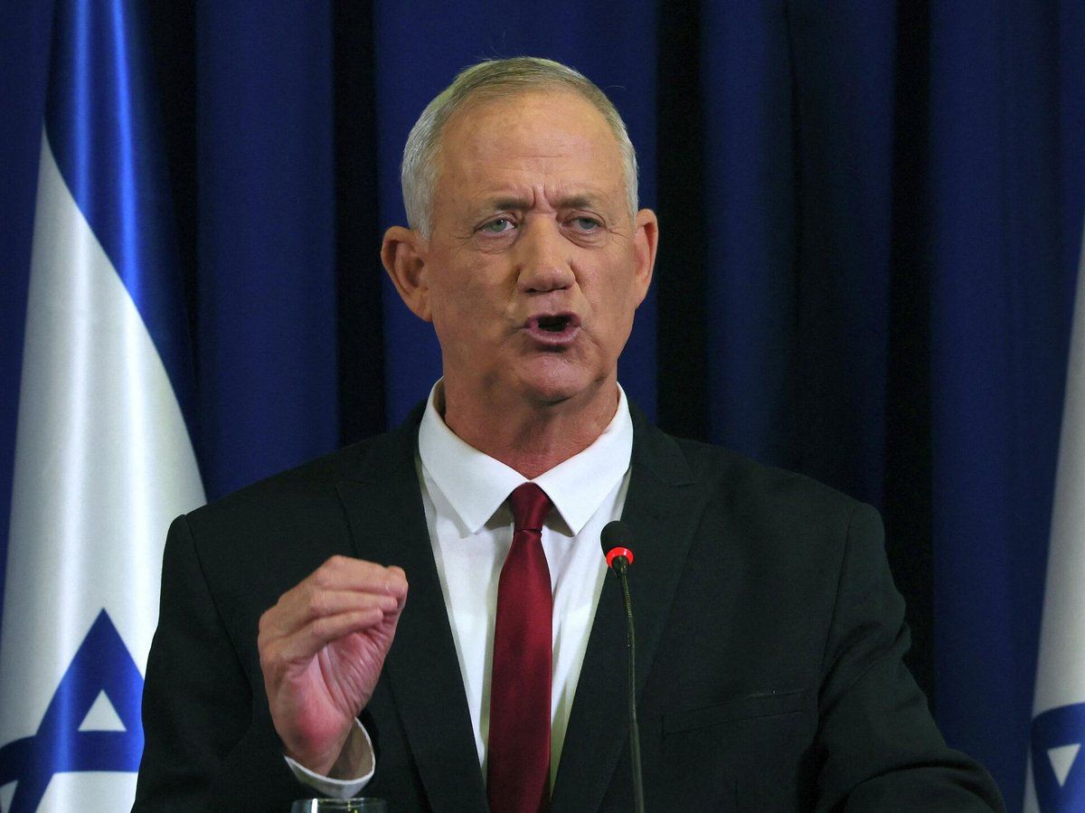 "جانتس": لابد من حل دبلوماسي عاجل لإعادة سكان شمال إسرائيل لمنازلهم