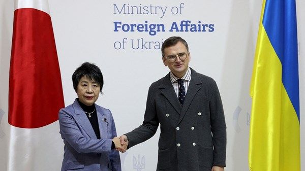 اليابان تقدّم تعهدات بشأن دعم أوكرانيا