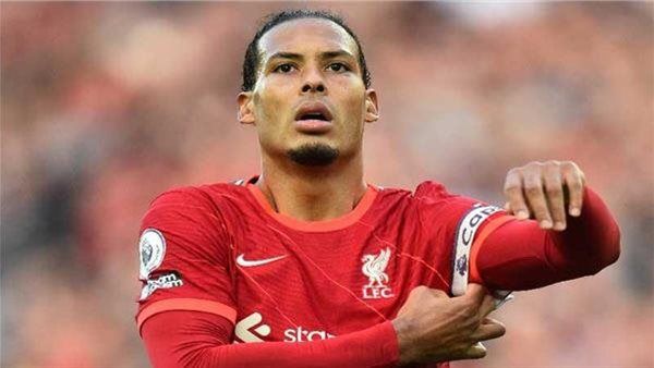 كلوب يكشف سبب استبعاد فان دايك أمام اَرسنال