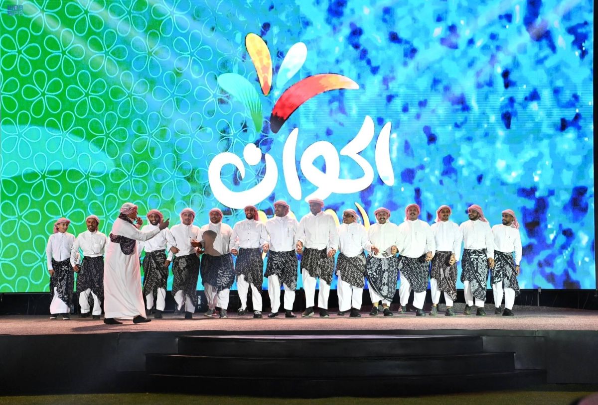 رقصات شعبية وعروض فلكلورية تزين مهرجان «أكوان»