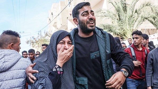 مناشدات لعلاج 6 آلاف مصاب بجروح خطيرة خارج غزة