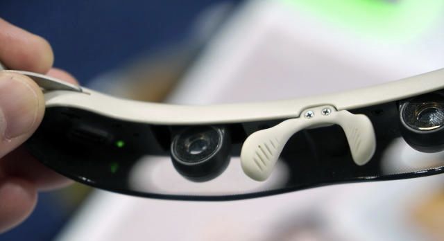 تكنولوجيا: نظارات ViXion01 تعمل على تقليل إجهاد العين عن طريق التركيز نيابةً عنك #CES2024