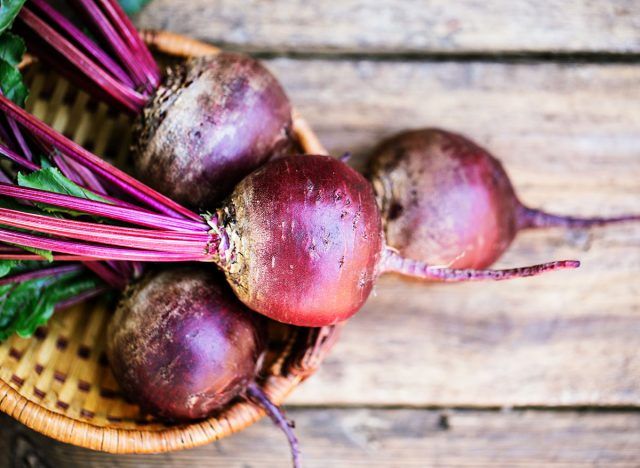 لو عايز تتخلص من الكرش.. إليك أفضل 8 أنواع خضراوات للتخلص من دهون البطن