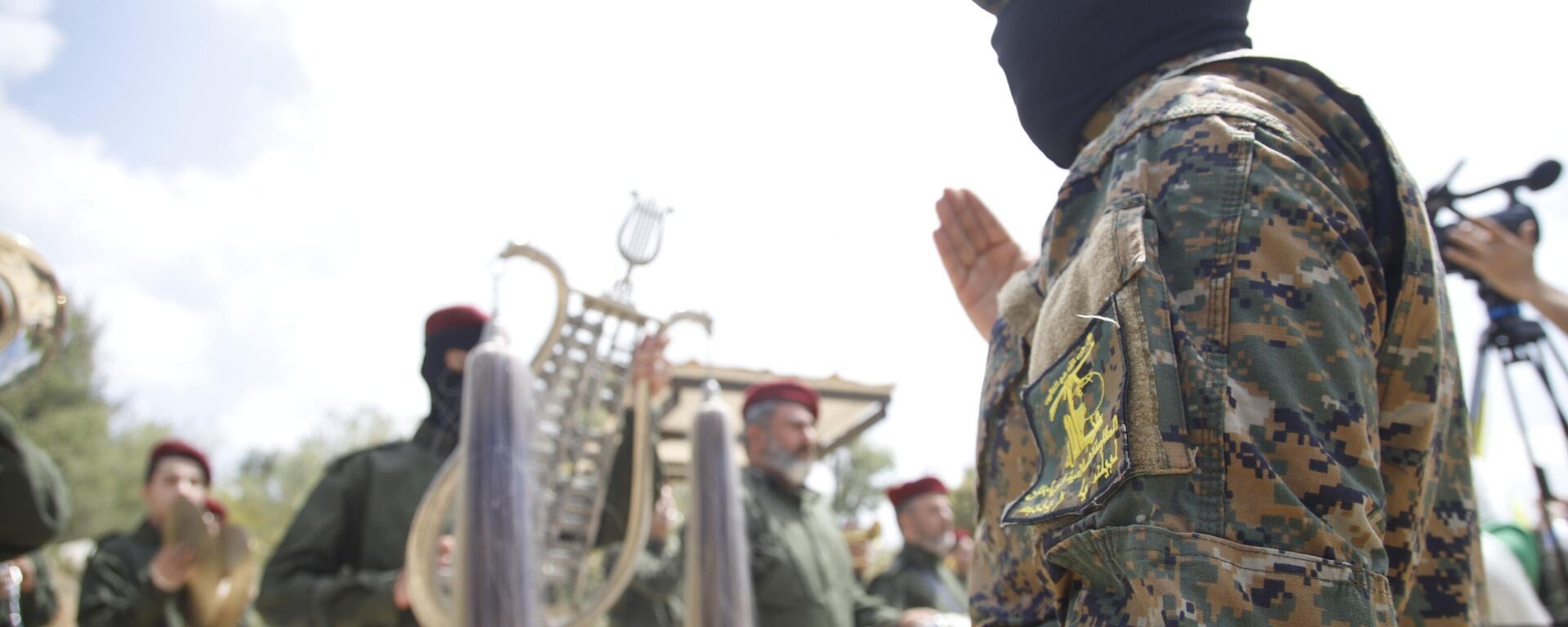 مصادر إسرائيلية تكشف عن استهداف قائد كبير لدى "حزب الله" في غارة جوية جنوبي لبنان