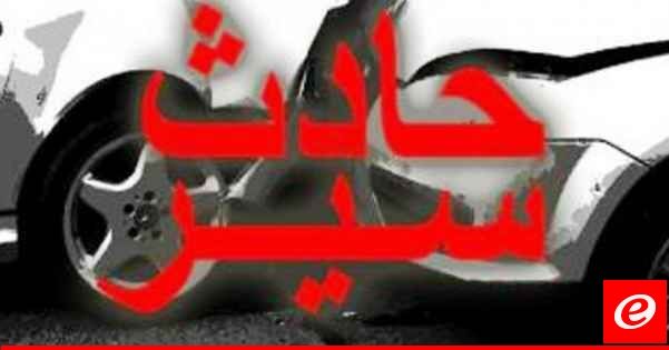 قتيل وجريحان بإصطدام فان بعمود كهربائي في الكسليك