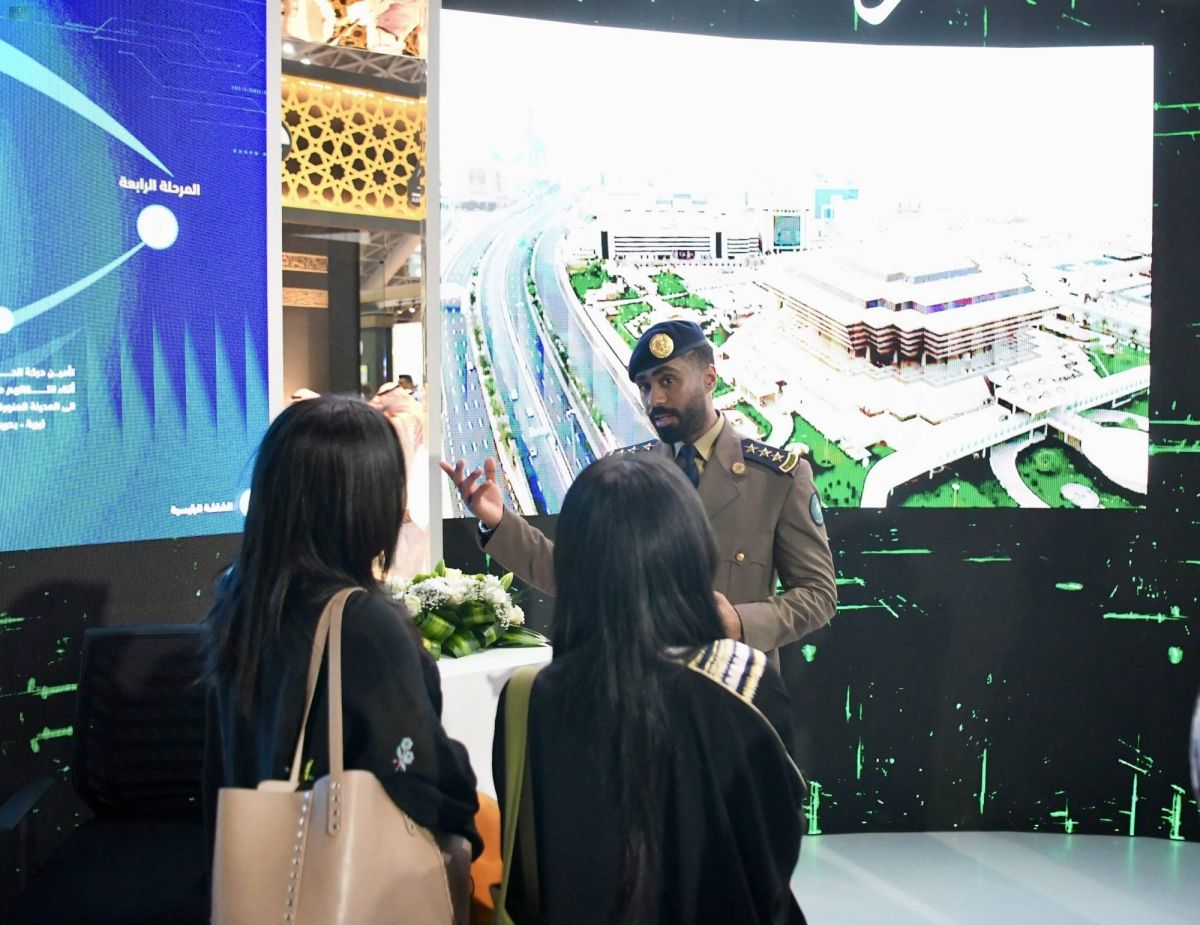 دعم تطبيقات الذكاء الاصطناعي في إدارة الحشود