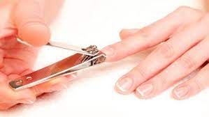 هل يجب دفن الشعر والأظافر بعد تقليمها.. الإفتاء توضح