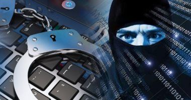 هاتفك قد يقودك لخلف القضبان.. جرائم إلكترونية تنتهى بالسجن