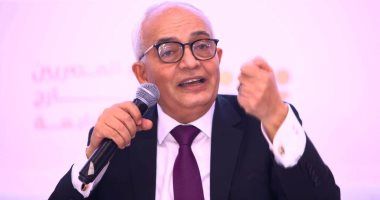 وزير التعليم: السوق لا يحتاج التعليم التجارى وندرس تحويله للذكاء الاصطناعى