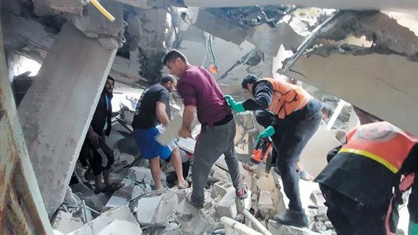 المنطقة تهتز على وقع محارق النازى الصهيونى فى غزة وتفجير الجبهة اللبنانية